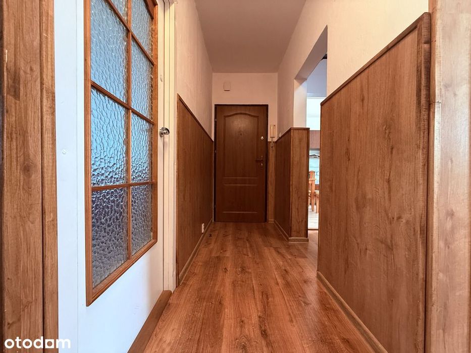64,52m2/ 3 pokoje/ 1 Pietro w niskim bloku