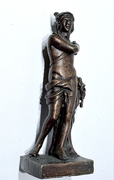 Linda escultura em bronze “Mercúrio” - reprodução marcada