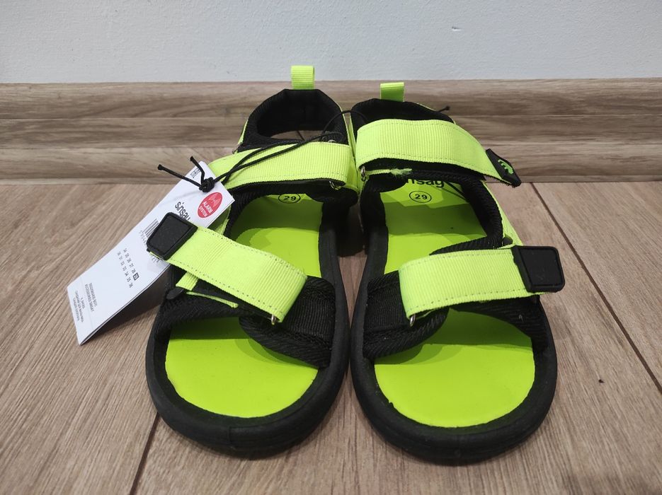 Sandały chłopięce Sinsay nowe z metką r.29