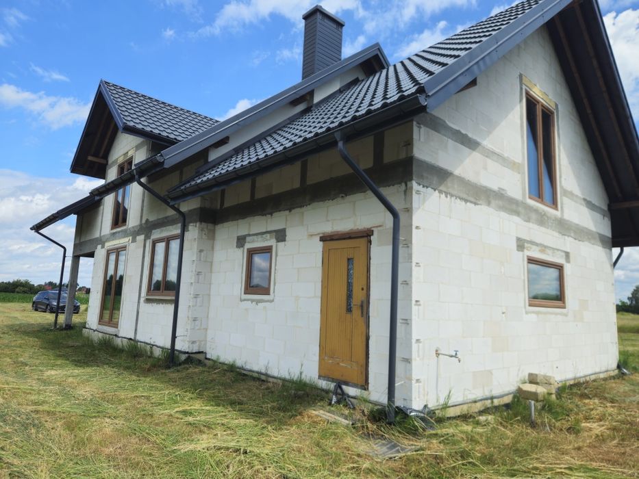Sprzedam dom  w koniaczowie