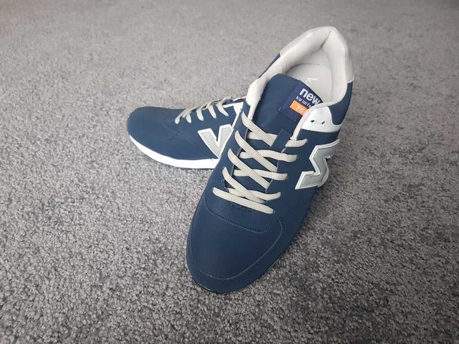 granatowe buty meskie