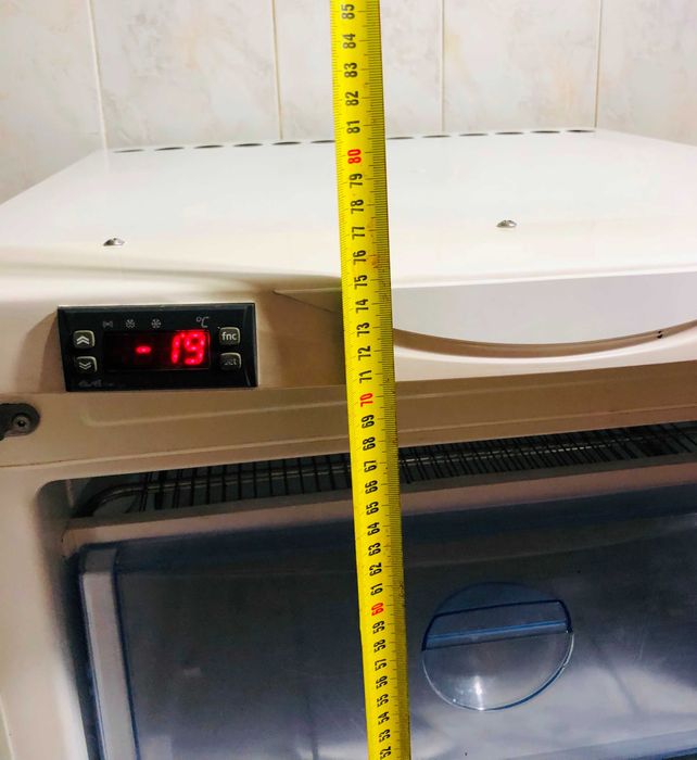 Морозильная камера Ariston