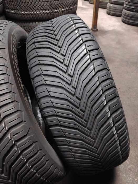 幹事長215／60R16 michelin cross climate 215 60 16 - Купить шины для авто - Цена на