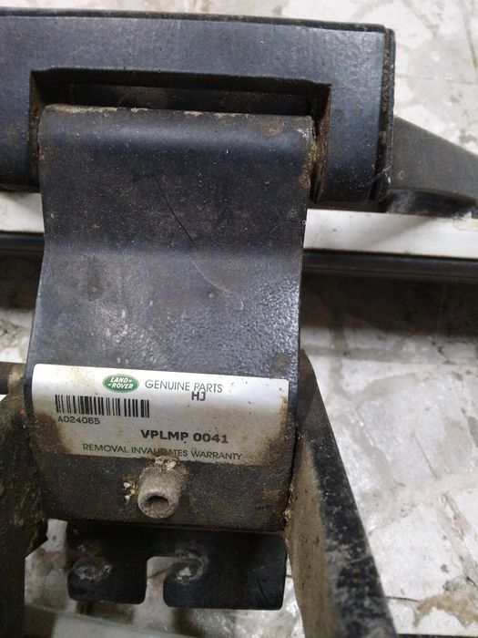 Подножки ренж ровер.