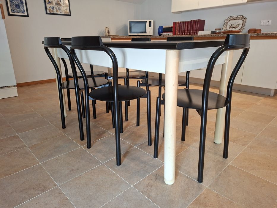 Mesa com 6 cadeiras para Cozinha