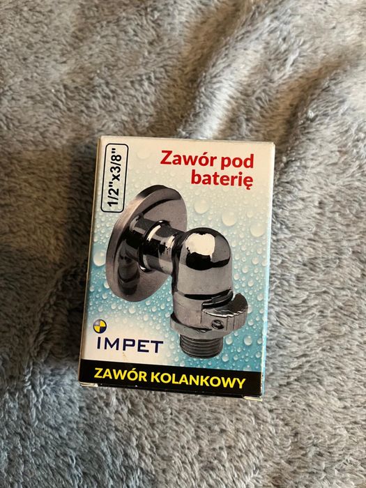 Zawór kolankowy 1/2x3/8