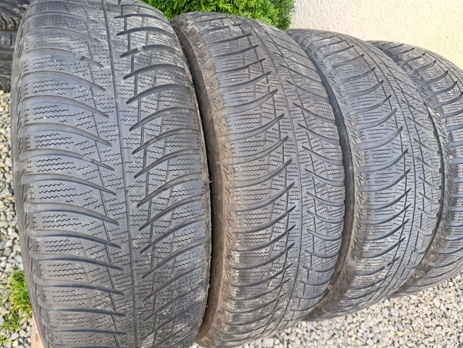 Шини резина 215*65 R17 Bridgestone