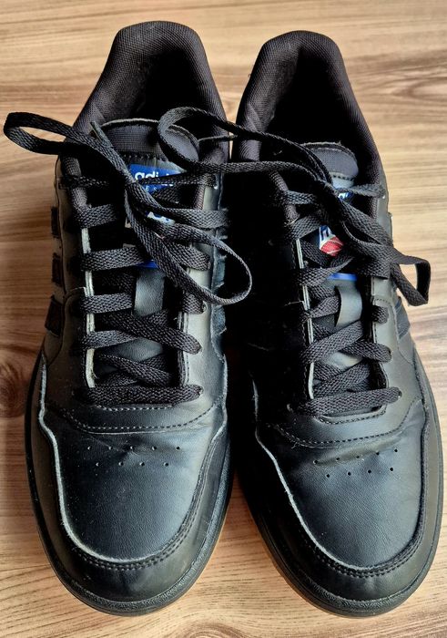 Adidas  HOOPS 3.0 w rozmiarze 41 1/3