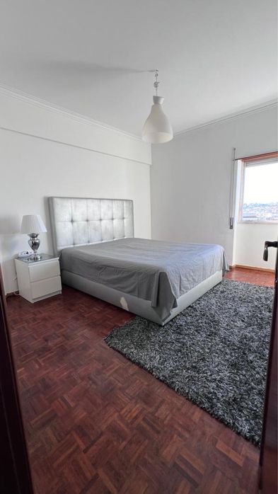 Quarto de casal com suite privativa