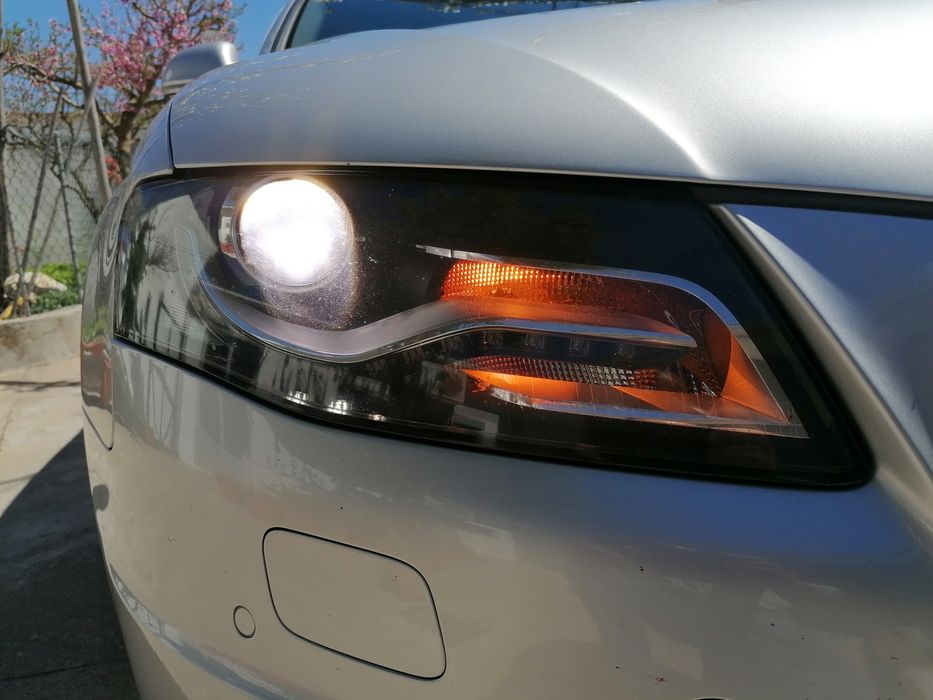 1 par Faróis frente AUDI A4 2010 origem