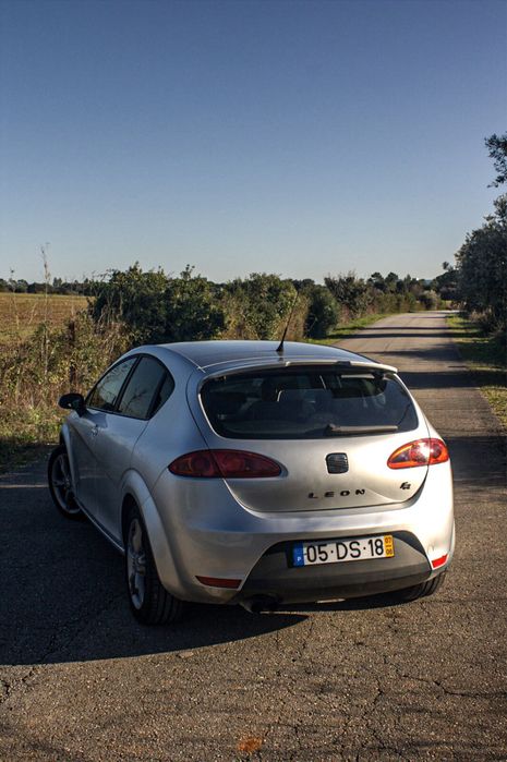Seat Leon FR 2007 JUN — photo 3
