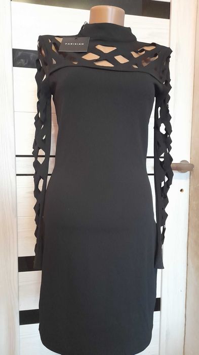 стильна сукня Parisian нов. з ажурними рукавами