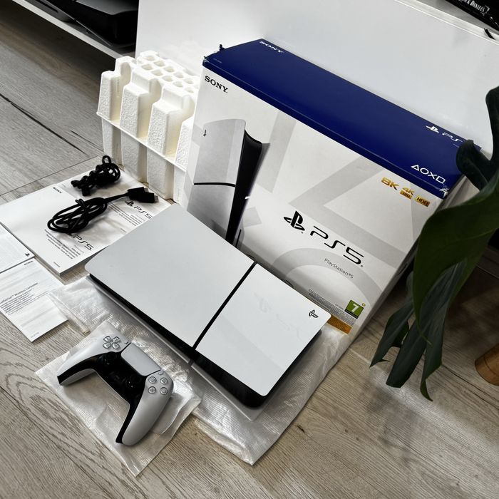 PS5 z napędem GWARANCJA 9 msc playstation 5 konsola naped ps Wrocław