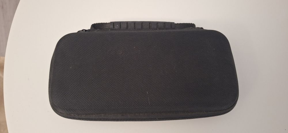 Nintendo Switch Lite azul com bolsa e capa de protecção