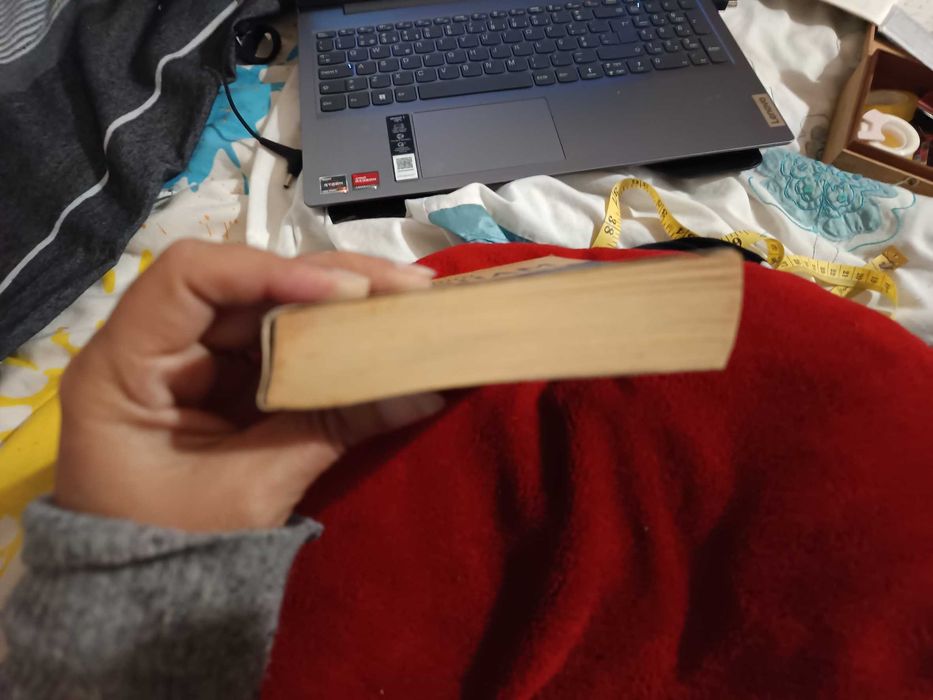 Livro de John Grisham " Playing for Pizza" - Ref.: L - 4