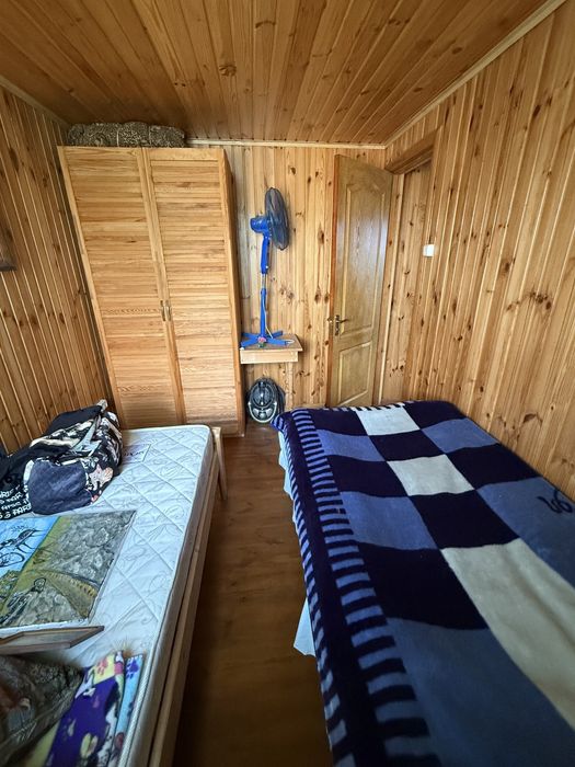 Продам курень на базе стоянке лодок и катеров в с. Маяки Одесская обл.Река Днестр.