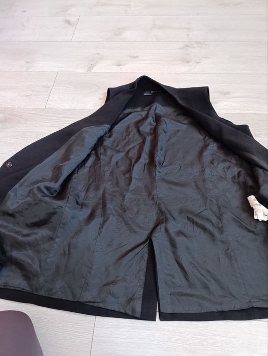 Жіночий желетка від фірми zara