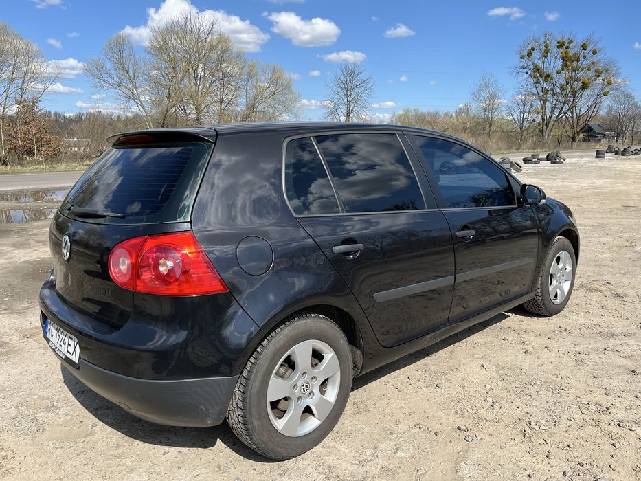 Продам!Гольф 5 бензин 1,4 MPI