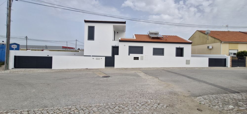 Moradia mista isolada t5