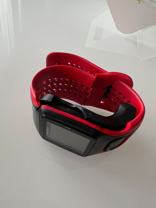 Zegarek multi-sport cardio TomTom czerwono/czarny