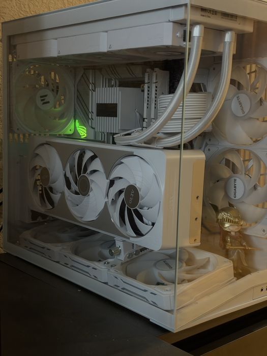 Продам мощный игровой ПК White Edition