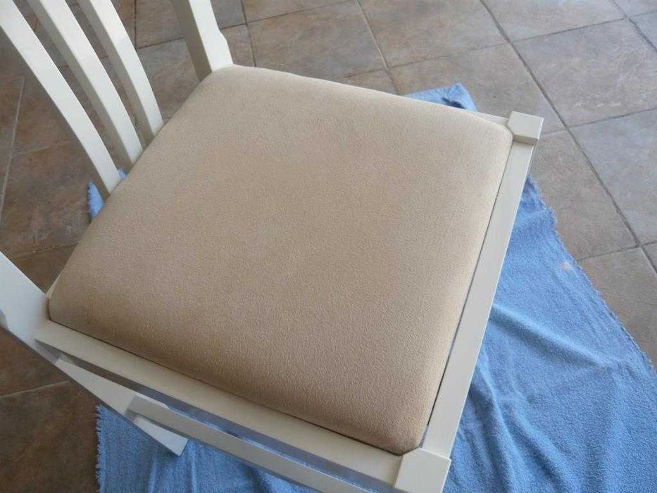 Banco e cadeira lacado branco