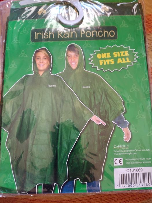 Impermeável / poncho marca Carrolls