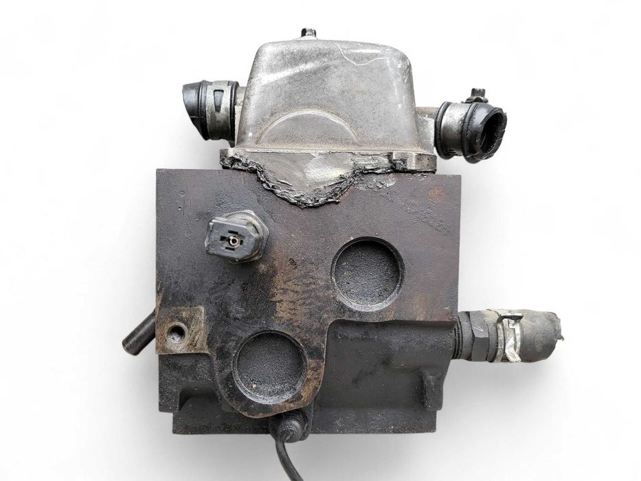 ГБЦ головка блока Ford Focus 1.8 TDDI TDCi