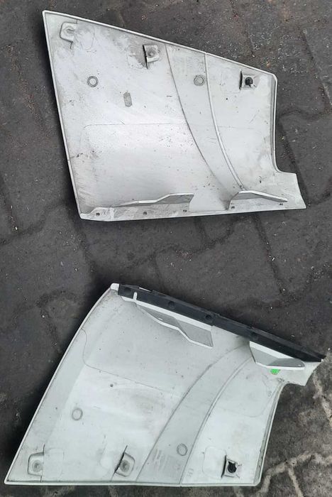 Mitsubishi Canter Fuso - 2017 - Porta esquerda, Painel Frontal, Banco