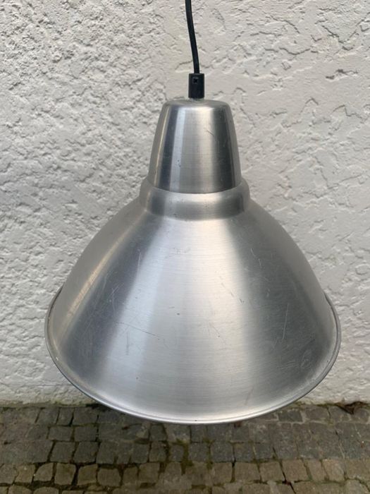 Candeeiro teto cinzento