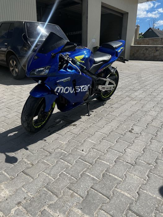 Honda cbr 600 rr