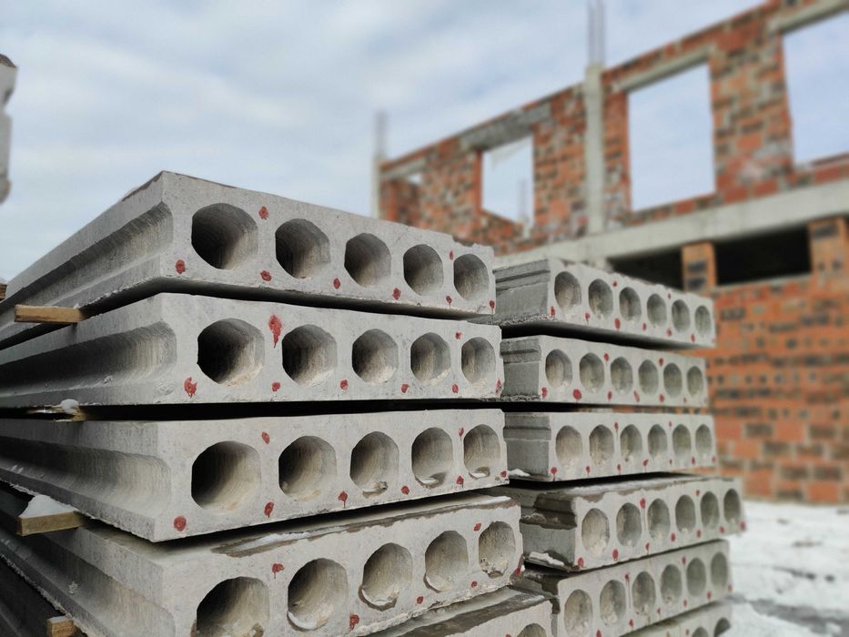 Плити перекриття Панелі перекриття Плиты перекрытия ПК Панели пустотні