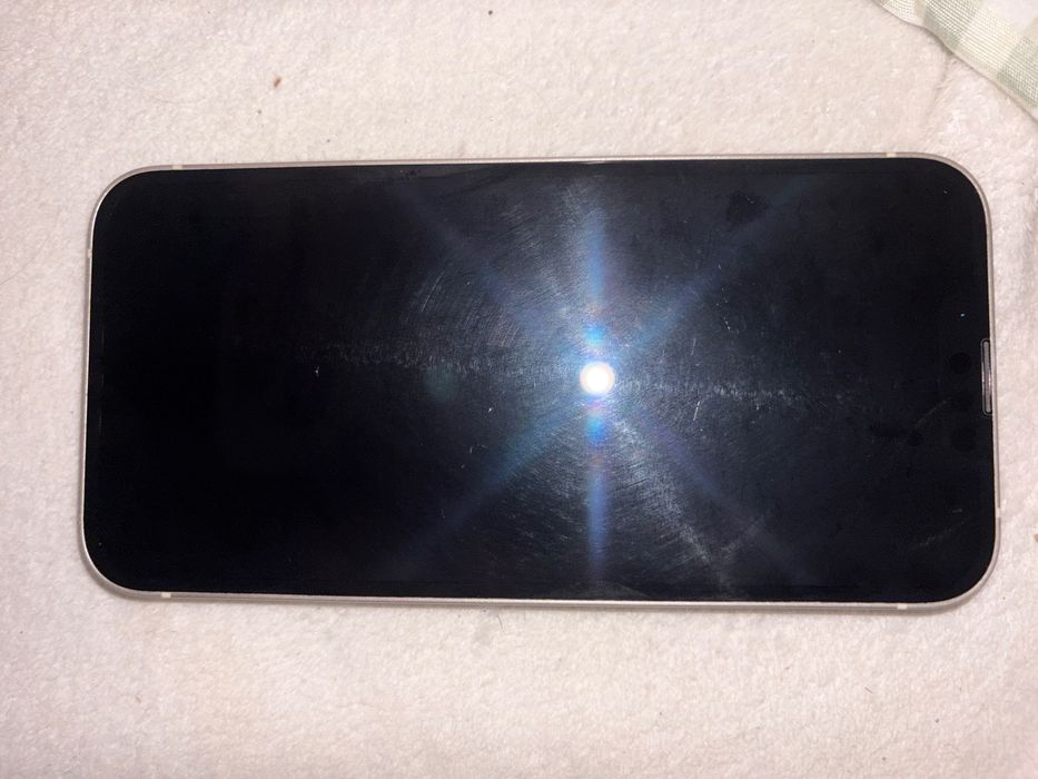 iPhone 13 apple 128