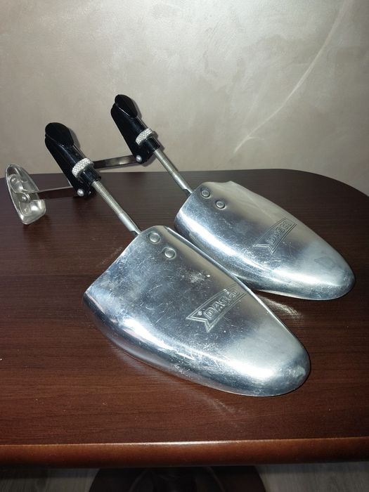 Колодки металлические для обуви Англия