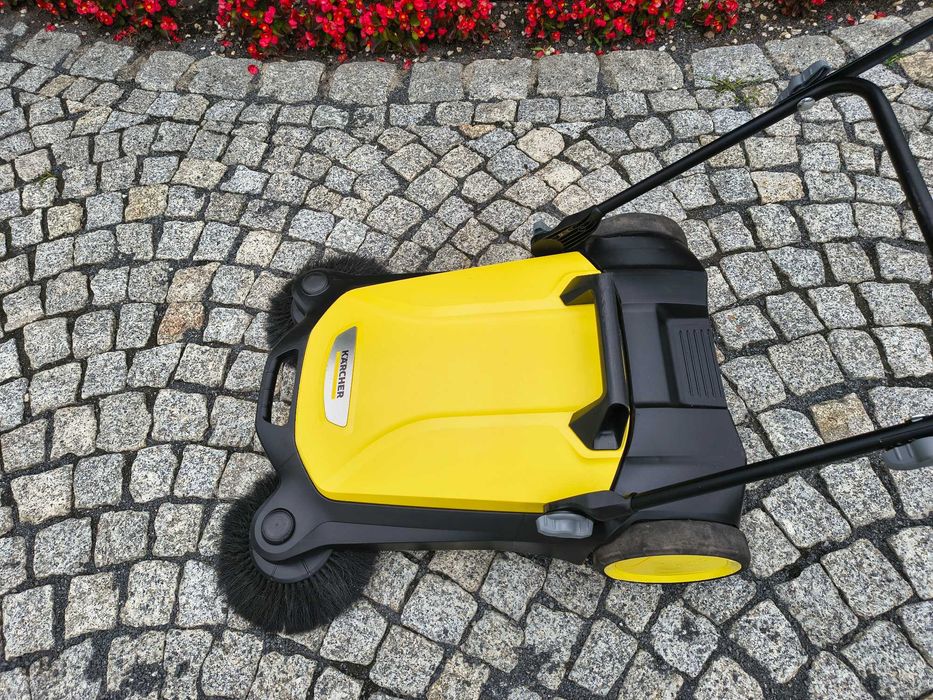 Zamiatarka Karcher S4 i inne.