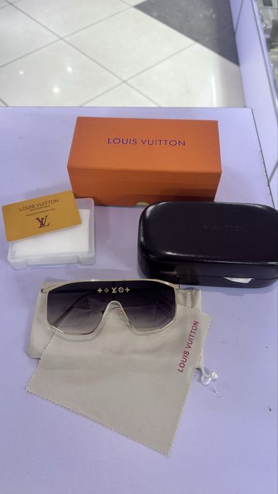 Окуляри Луі Віттон