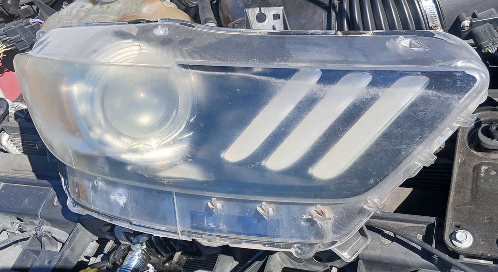 Lampa Mustang bi-xenon reflektor led prawy przód 2015 - 2017 USA