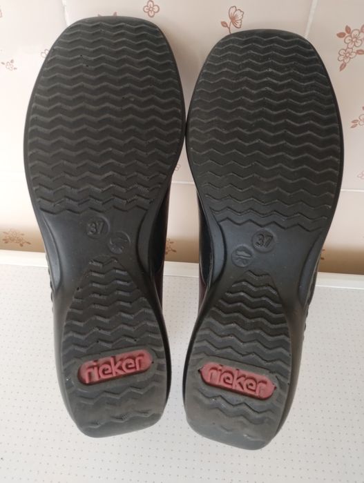 Шкіряні туфлі rieker 37 розмір