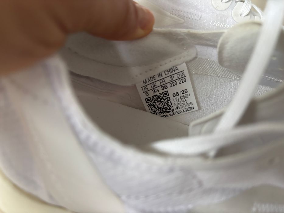 Adidas adiospro 4  tamanho 36 brancos