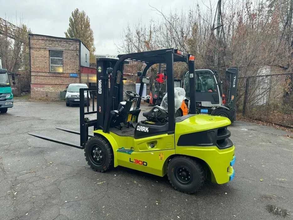CLARK L30D НОВИЙ Дизельний навантажувач, погрузчик, кара