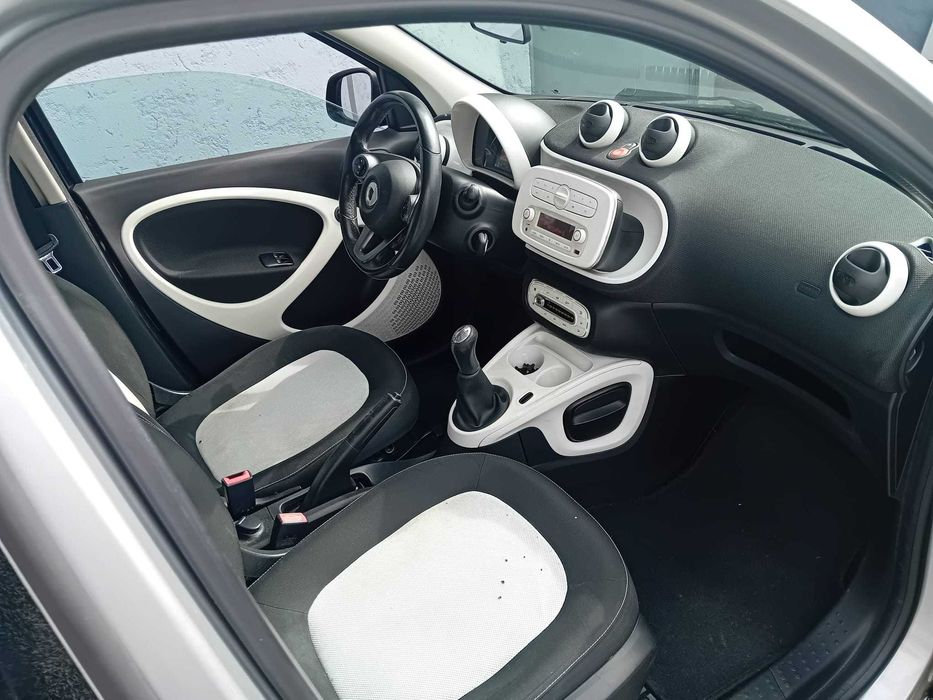 Smart Forfour 1.0 Passion (pequeno sinistro)