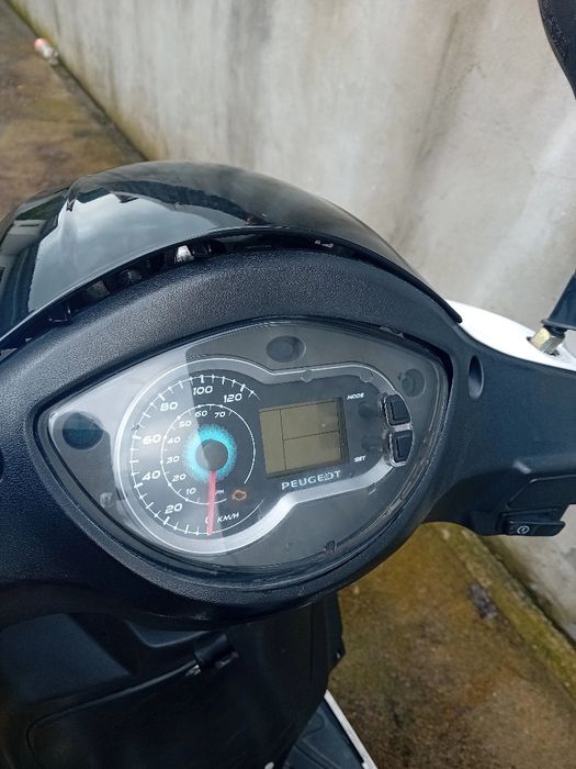 PEUGEOT TWEET 125CC mota acidente , 2018 Peças