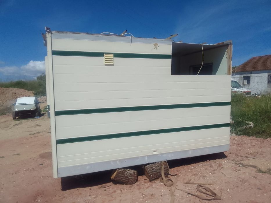 Mobilhome para reconstruir