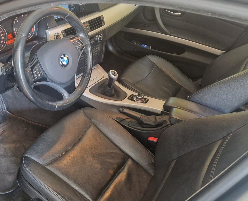 Vendo carrinha BMW série 3 320 de 9/2009
