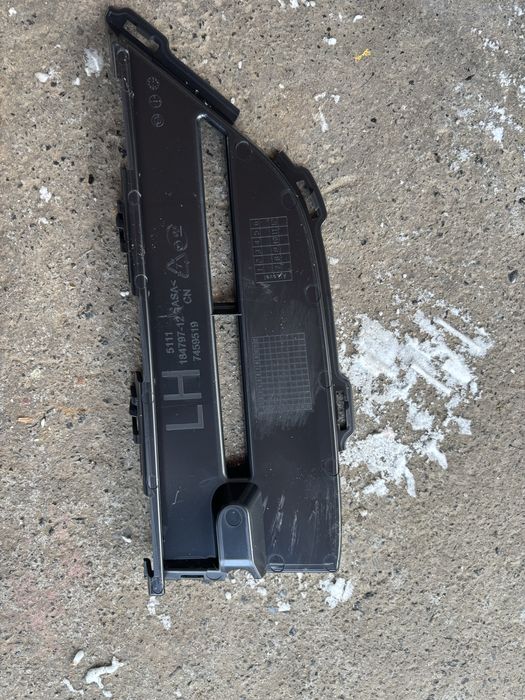 Заглушка в бампер ліва BMW X3 G01