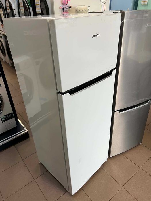 Lodówka Amica zamrażalka u góry 211 l | 144 cm super na działkę