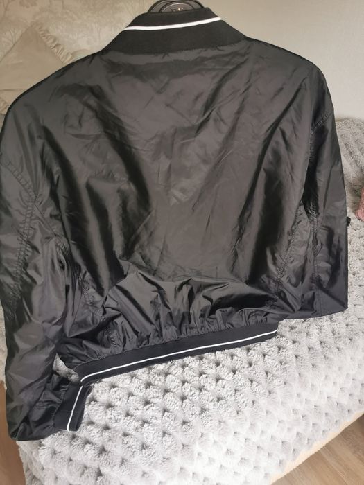 Kurtka wiatrówka na podszewce XL