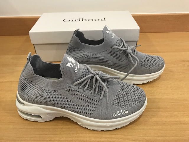 Sapatilhas NOVAS muito confortáveis Nº 39