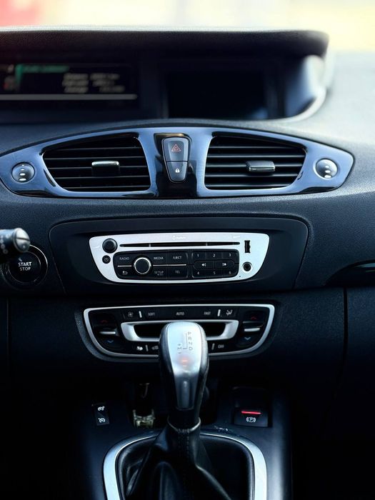 Продам Renault Scenic 3