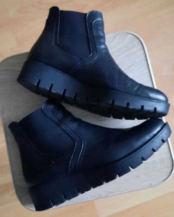 Conhpol ocieplane botki rozmiar 38